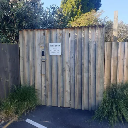 Rose Apartments Central Rotorua- Accommodation & Private Spa